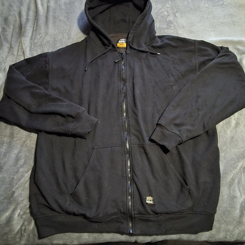 Men's Black Zip-Up Hoodie Sweater